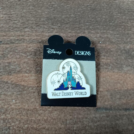 Disney Designs Walt Disney World Castle Pin