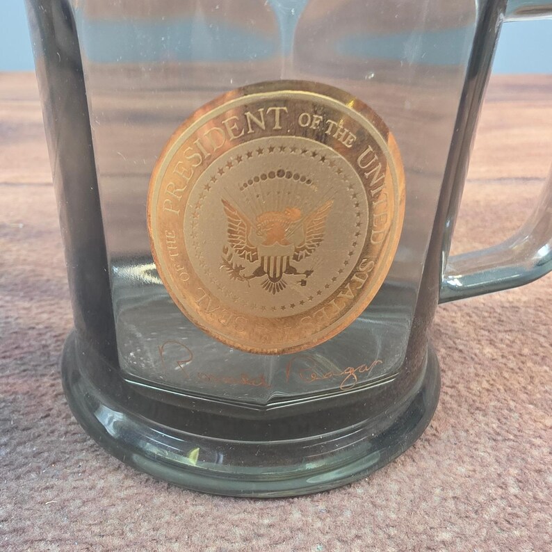 Ronald Reagan Signature Presidential Seal Coffee Mug Smoked Glass Gold Rim image 2