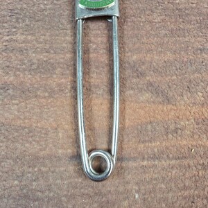 Pin para kilt Tanqueray, accesorios, talla única, plata, buen logo vintage esmaltado, imperdible imagen 3