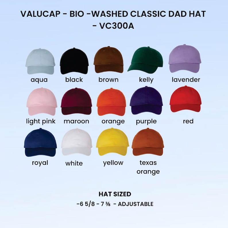 以下が含まれることがあります： アクア、ブラック、ブラウン、ケリーグリーン、ラベンダー、ライトピンク、マルーン、オレンジ、パープル、レッド、ロイヤルブルー、ホワイト、イエロー、テキサスオレンジなど、さまざまな色のバイオウォッシュクラシックダッドハットのディスプレイ。帽子は調整可能で、サイズは6 5/8～7 3/8です。