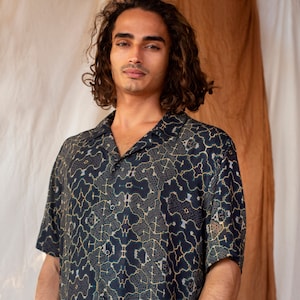 Shipibo Mens Modal Shirt Short Sleeve Size L