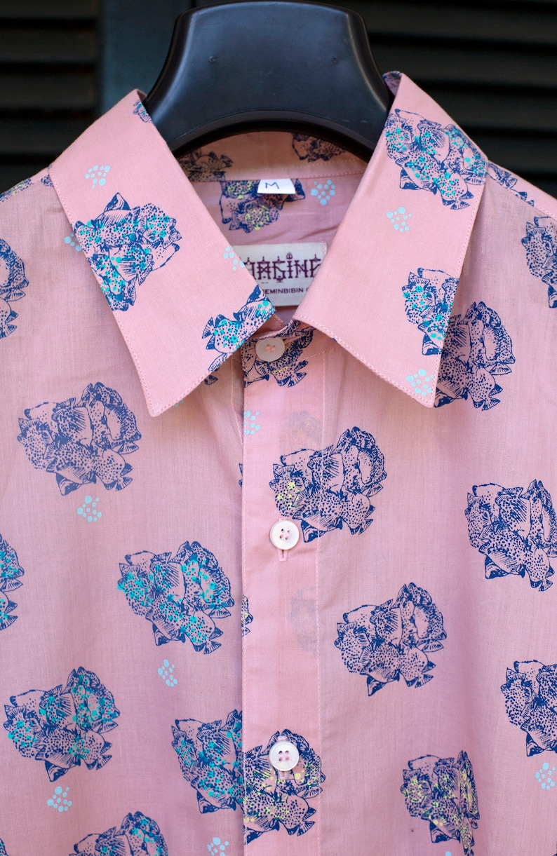 Tropical Fish Pink Mens Printed Summer Shirt image 3