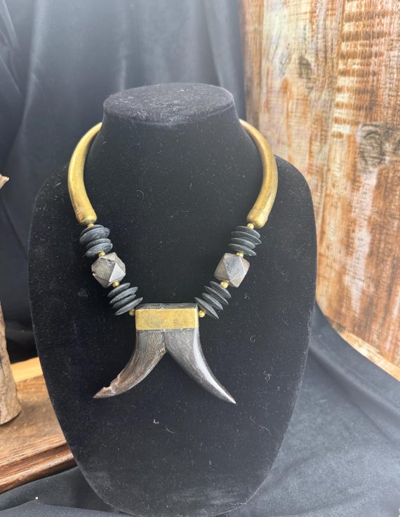 Vintage chunky bone/wood and metal statement necklace
