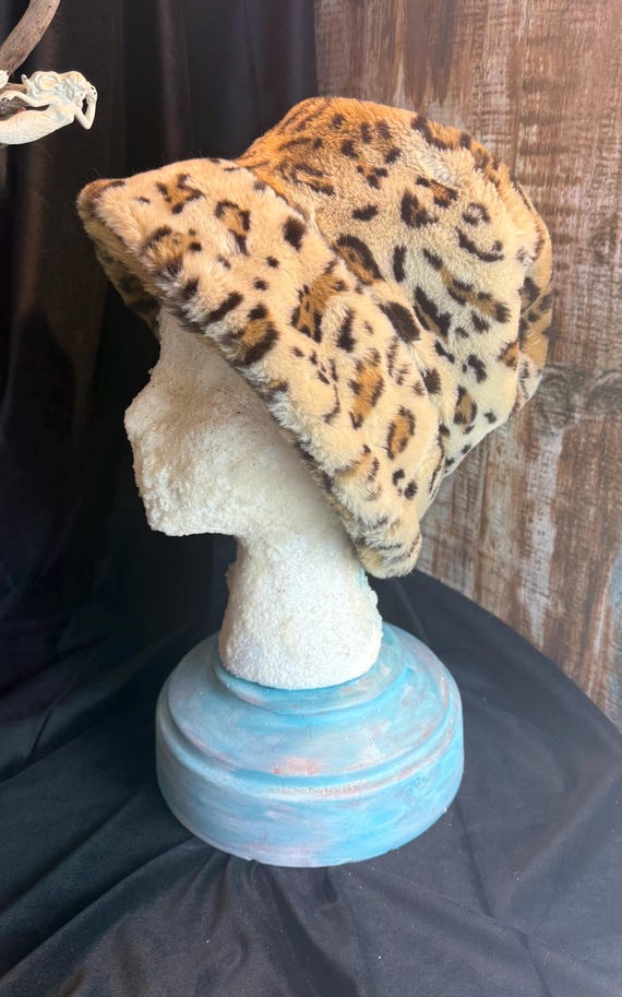 Vintage faux leopard bucket hat - image 2
