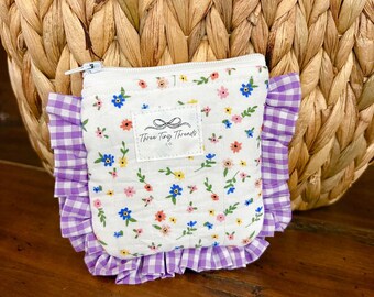 Airpod-houder sleutelhanger | Gewatteerd zakje | Etui met rits en ruches | Sieraden | Girly