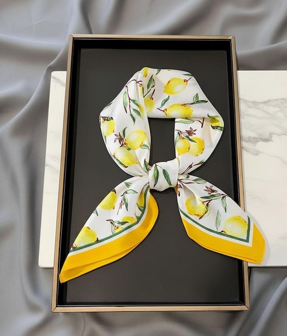 Yellow Lemon Pattern Scarf – Silk-Like Lightweight Summer Scarf for Women, Citrus Print Fashion Accessory, Bright Head or Neck Scarf