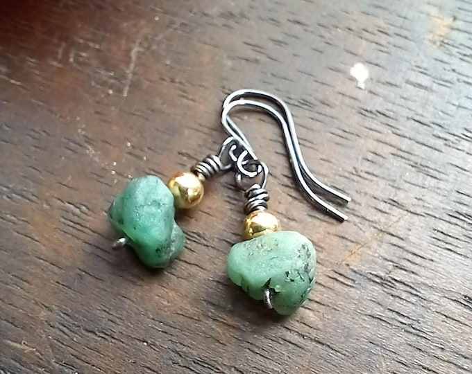 Emerald drop earrings