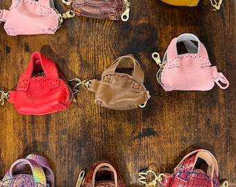 Leather Tiny Purse: Handmade Keychain