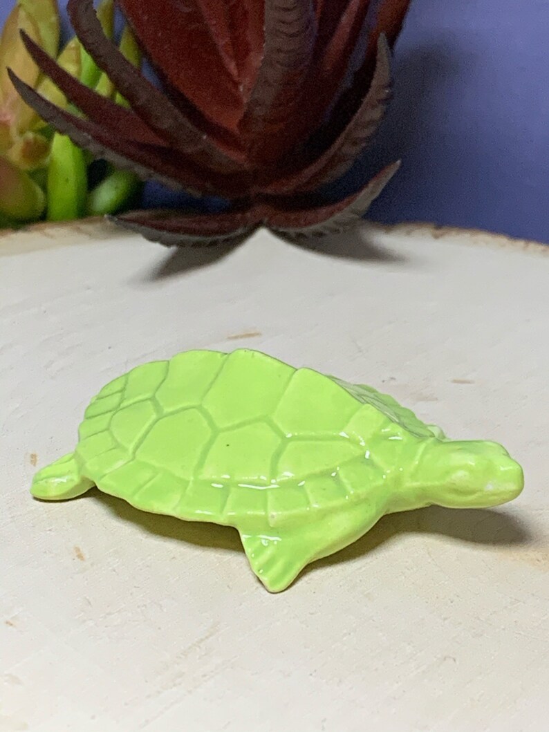 Small Turtle Lime Green. Retro Ceramic. Fits nicely in a planter, terrarium, nook or beta tank. Too cute. Made from 1960's mold. image 3