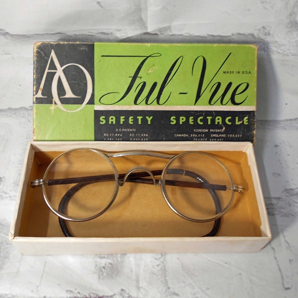 Vintage Ful Vue Safety Glasses in Original Box NO scratches on lens