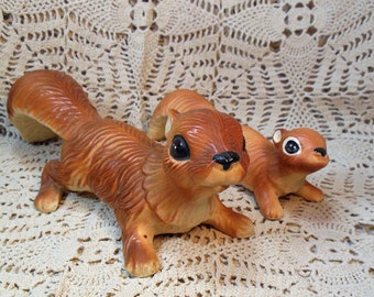 Pair of Vintage Brown Tree or Wall Squirrels Mama and Baby Near Mint  #B