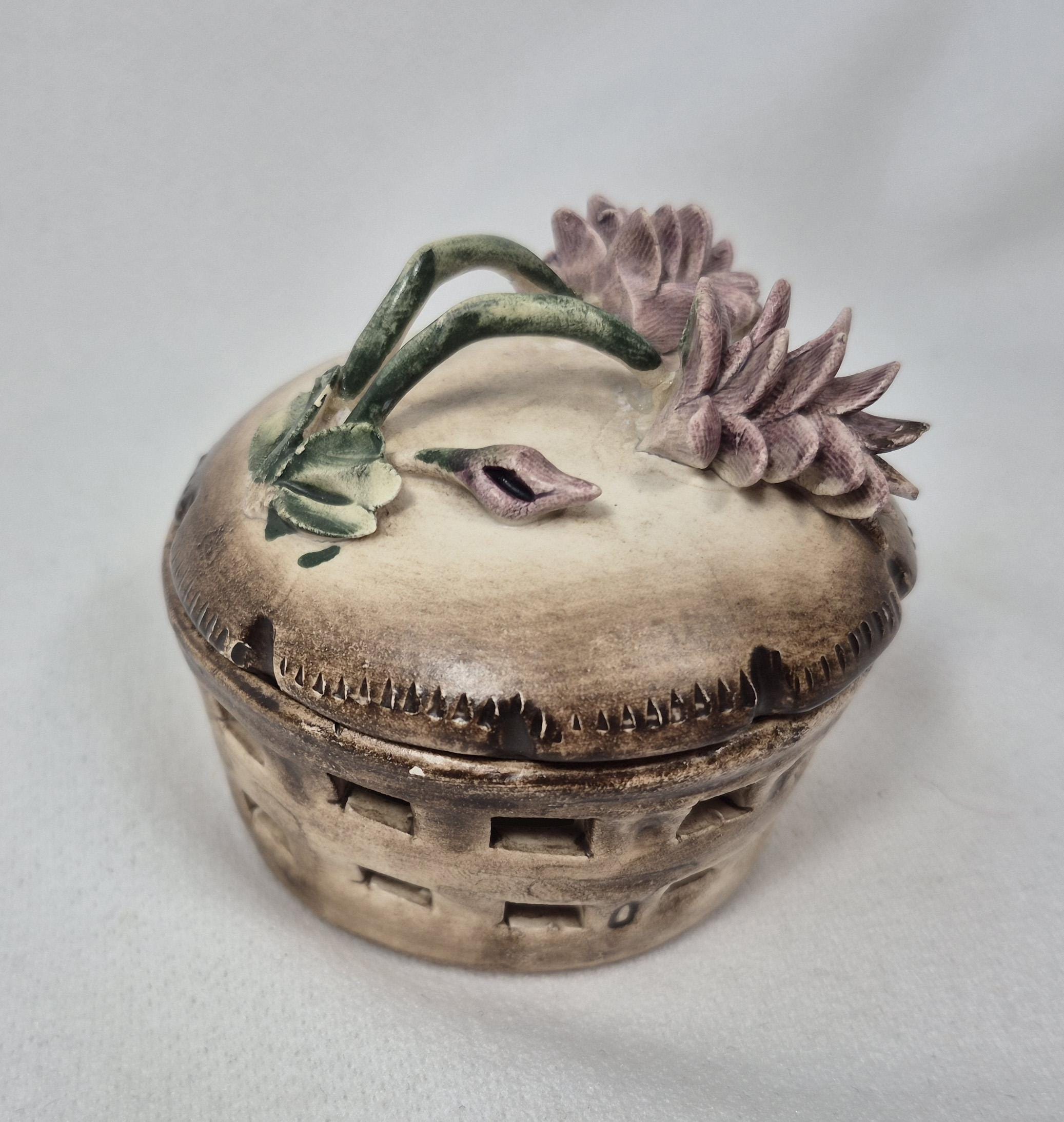 Capodimonte Flowers - Etsy