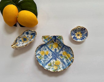 Lemon Tile Decoupage Shell Trinket Dish, Gold Leaf Edge, Blue Yellow Citrus Ring Dish, Jewelry Catchall, Coastal Home Decor Gift, Kitchen