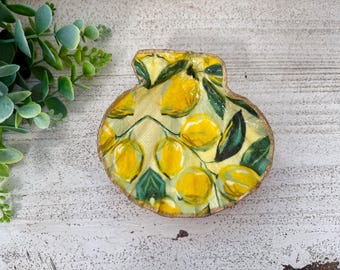Lemon Decoupage Shell Trinket Dish Set, Gold Leaf Rim, Handmade Coastal Decor, Fruit Ring Dish, Jewelry Catchall Gift, Citrus gift, Lemons
