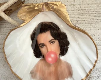 Elizabeth Taylor Inspired Bubble Gum Trinket Dish, Icon Jewlery Dish, Glam Vanity Decor Gift, Old Hollywood Glamour Style, Vintage Liz,