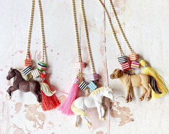 Horse Necklace, Fun Necklace, Animal Necklace, Gift for kids, Birthday gift, Horse lovers, Animal Jewelry, Gift for her