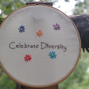 Celebrate Diversity Embroidery in Rainbow Colors 画像 3