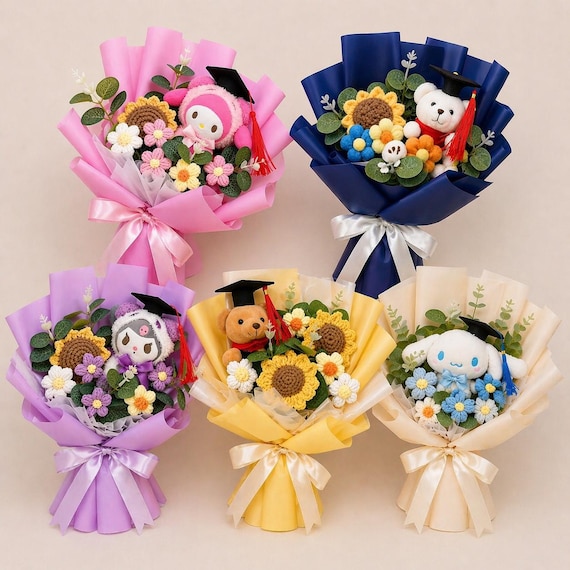 Graduation Plush Bouquet, Crochet Flower Bouquet, Kindergarten Graduation Gift,Character Bouquet, Gift for Graduate, Pre school graduation