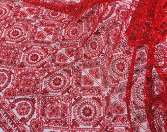 Roter Perlen-Spitzenstoff: Gesticktes geometrisches Muster