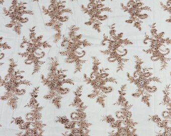 Blush Floral Lace Fabric: Gestickte Pailletten Mesh, gekordelte Gewebe Massenware