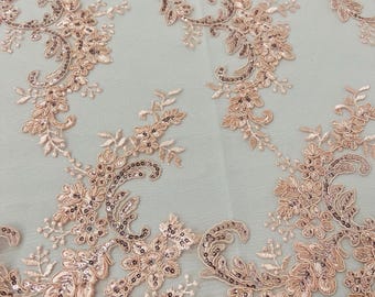 Blush Rosa Florale Spitze Stoff: Gestickte Pailletten Mesh, Gekordelte Stoff Meterware