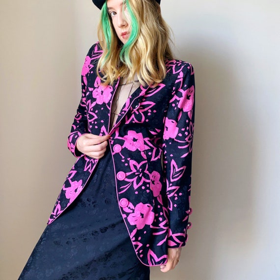 80s/ 90s amazing pink and black silk floral blazer