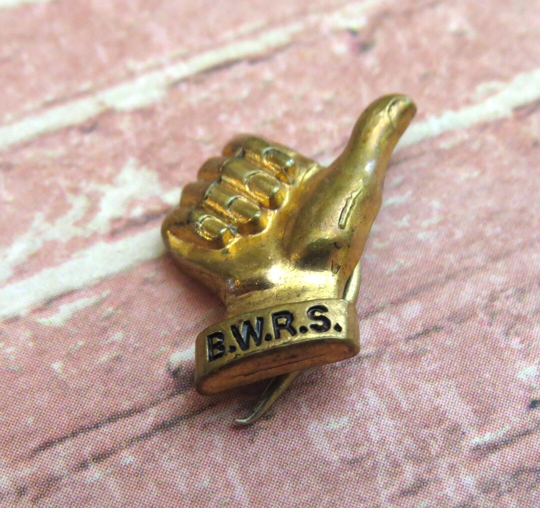 Vintage WW2 BWRS British War Relief Society Thumbs up Lapel Pin ...