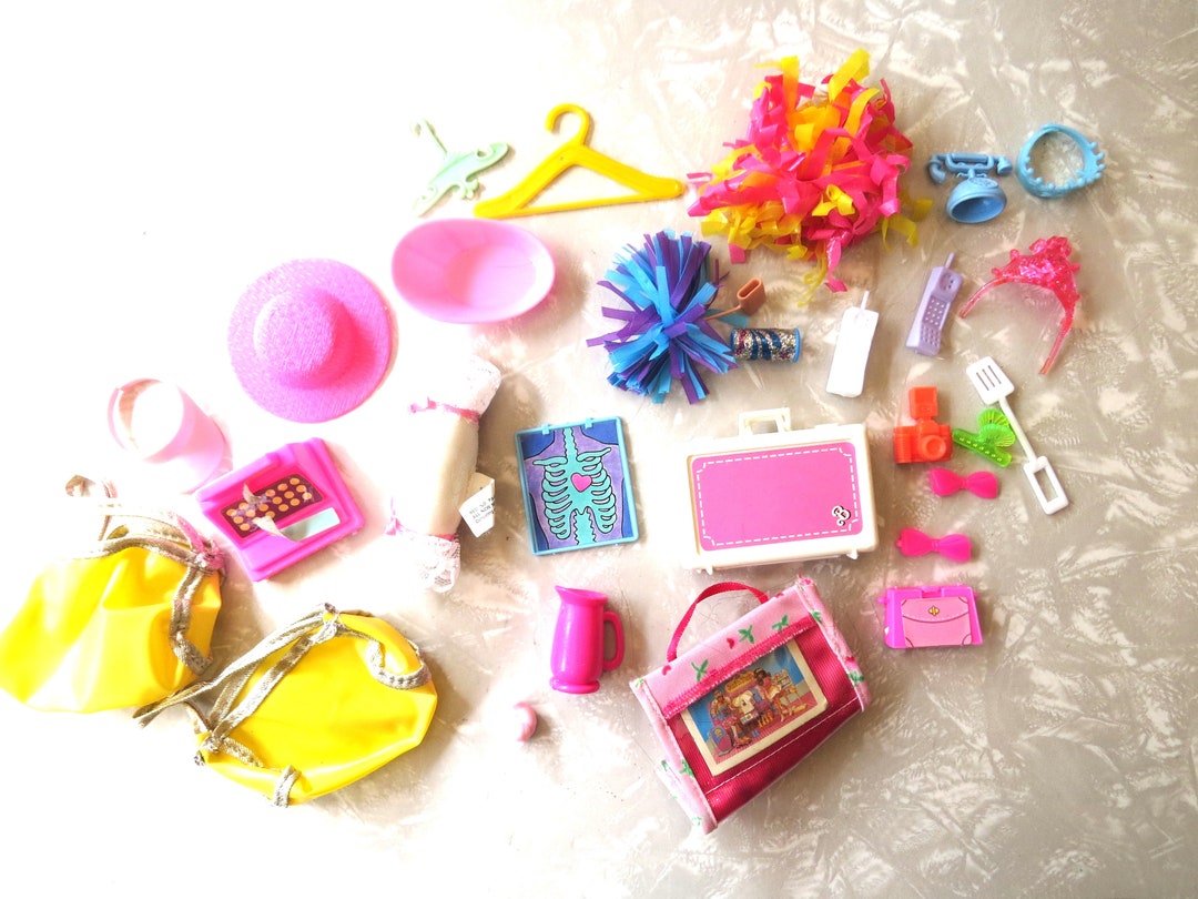 Vintage Barbie Doll Colorful Accessories / Barbie Suitcase / Vintage Barbie Accessories / Barbie