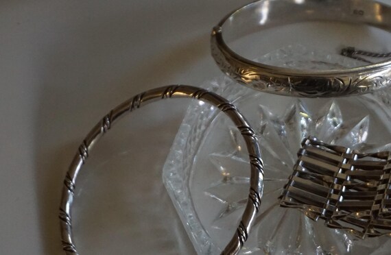 Solid Sterling Silver bangle with engraved design… - image 4