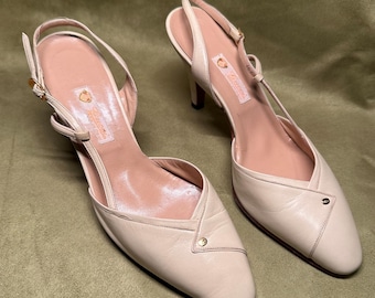 Vintage Gucci Beige Kitten Heels