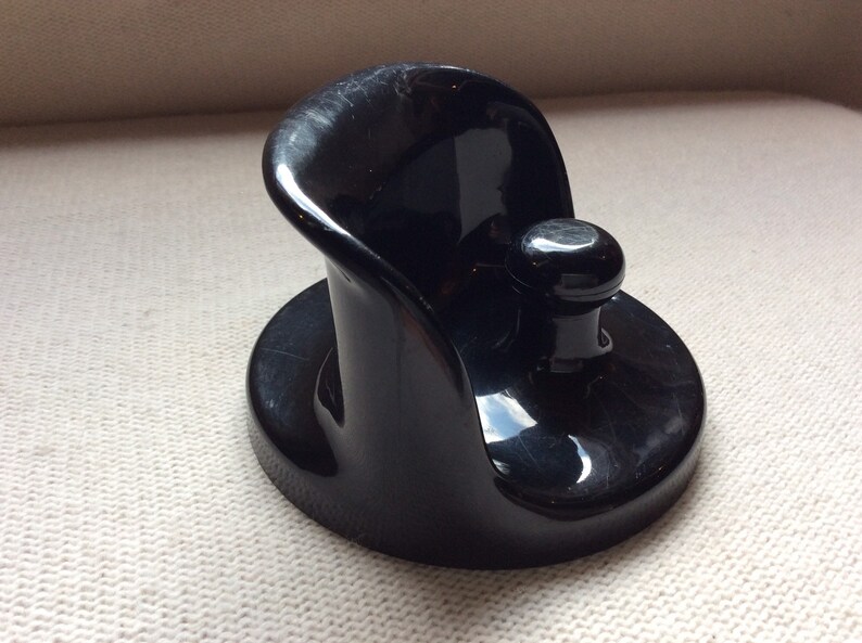 Vintage space age the genuine Black sculptural ABS Plastic Scarves and Coat Hook Design 4702 by Olav von Bohr for Kartell Italy 1970s