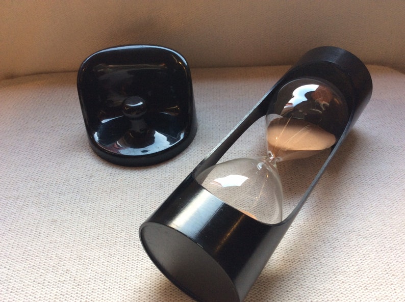 Vintage space age the genuine Black sculptural ABS Plastic Scarves and Coat Hook Design 4702 by Olav von Bohr for Kartell Italy 1970s