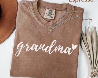 Grandma Heart Comfort Colors® T-Shirt, GIft for Grandma, New Grandma Shirt, Mothers Day Gift, Baby Reveal Gift, Baby Shower Tee, Nana Outfit