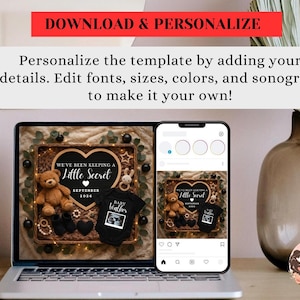 Pu&ograve; includere: Un laptop e uno smartphone mostrano un modello di annuncio di gravidanza. Il modello presenta una cornice a forma di cuore con un orsacchiotto, scarpine e la scritta "We've Been Keeping a Little Secret". Il testo "Scarica e personalizza" &egrave; in alto.