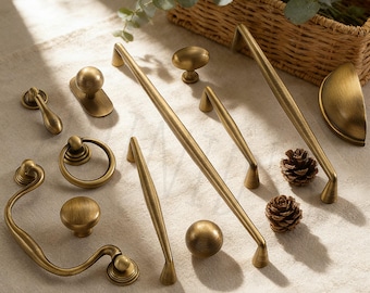 Antieke koperen kastknoppen en grepen Massief messing meubelbeslag vintage stijl