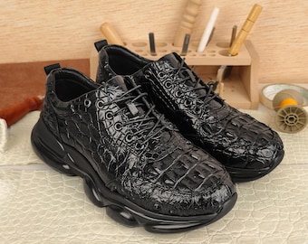 Zapatillas negras de piel de cocodrilo auténtica, hechas a mano por artesanos, de lujo, con plataforma, estilo casual y llamativo.