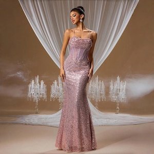 rose gold flapper dress ZAPAKA Women Flapper Dress Batwing Sleeves Champagne Sequins 1920s Dress, Rose Pink / 2XL