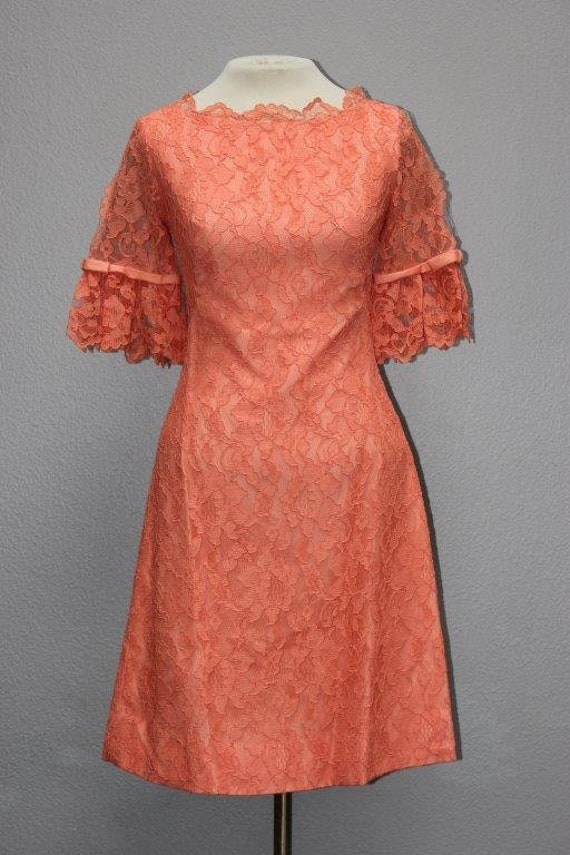 Gorgeous 1960s Vintage Melon Lace Party Dress