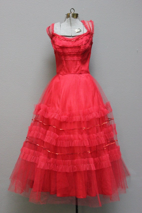 Vampy Vintage 1950s Red Tulle Prom Gown