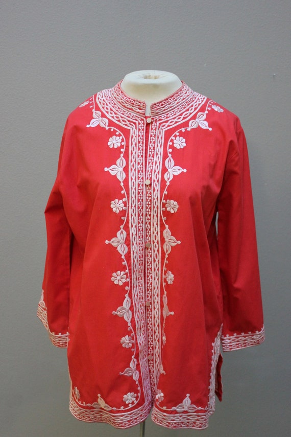 vintage ethnic embroidered - Gem