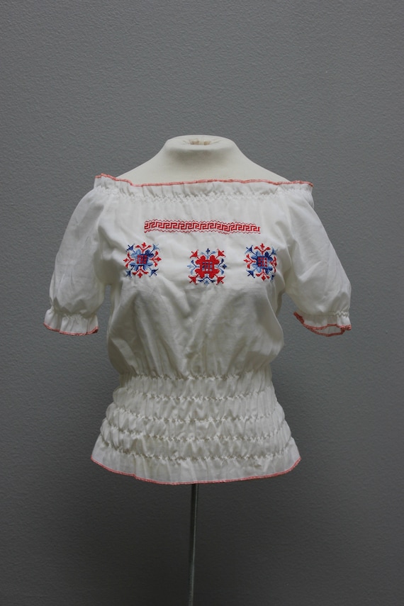 Cute Vintage Ethnic Peasant Embroidered Blouse