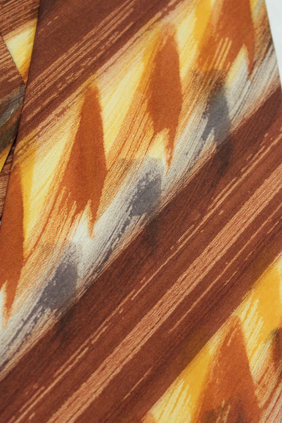 Gorgeous Vintage 1940s Hand Painted Colorful Tie - image 3