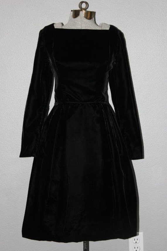 Black Velvet 1960's Party Dress