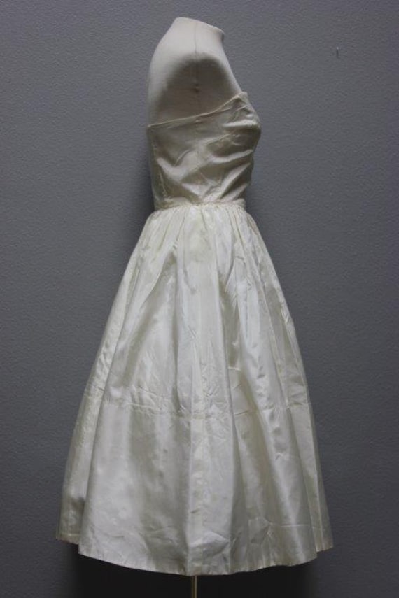 Sweet 1950s Ivory Acetate Bouffant Party Dress - image 2