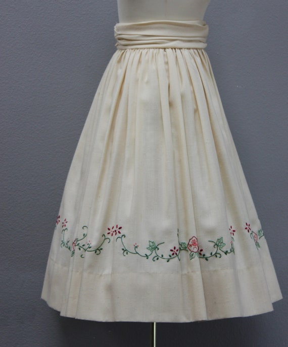 Adorable Vintage 1960s Bouffant Skirt - image 2