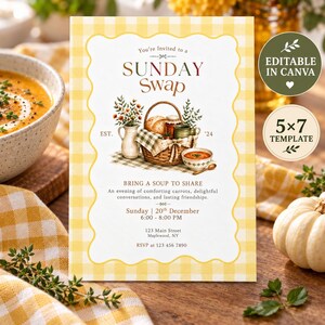 Op de afbeelding: Een rechthoekige uitnodigingssjabloon met een geel-witte gingham rand. Het midden bevat een aquarelillustratie van een picknickmand, een kan en een kom soep. De tekst bevat "Sunday Swap" en de details van het evenement.