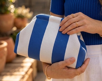 Striped Knitted Mahjong Tile Bag, Colorful Game Night Clutch, Soft Storage Gifts