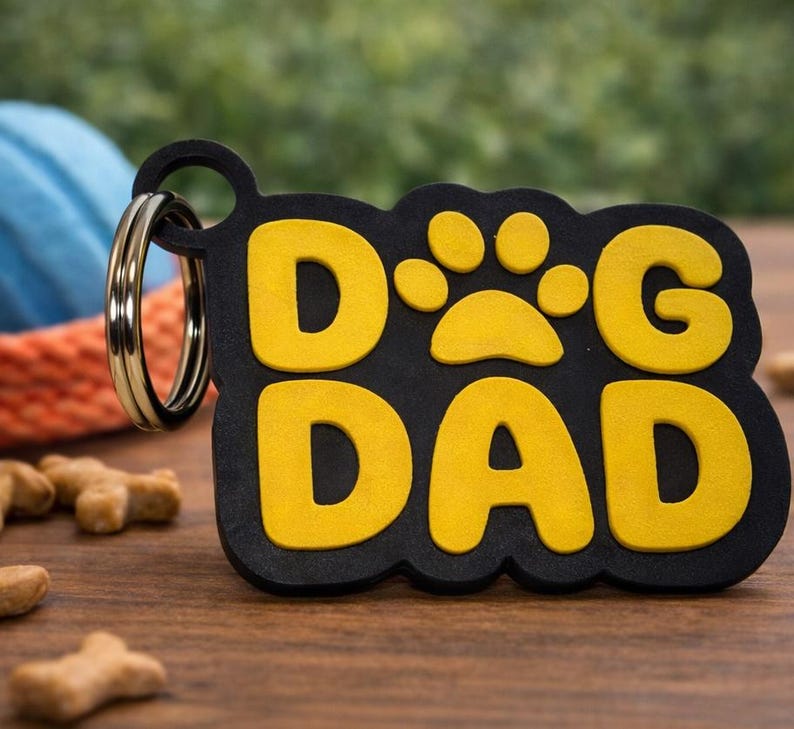 Dog Mom / Dog Dad / Cat Mom / Cat Dad Schlüsselanhänger – Farbe frei wählbar – 3D gedruckt – Geschenk für Tierliebhaber Dog Dad
