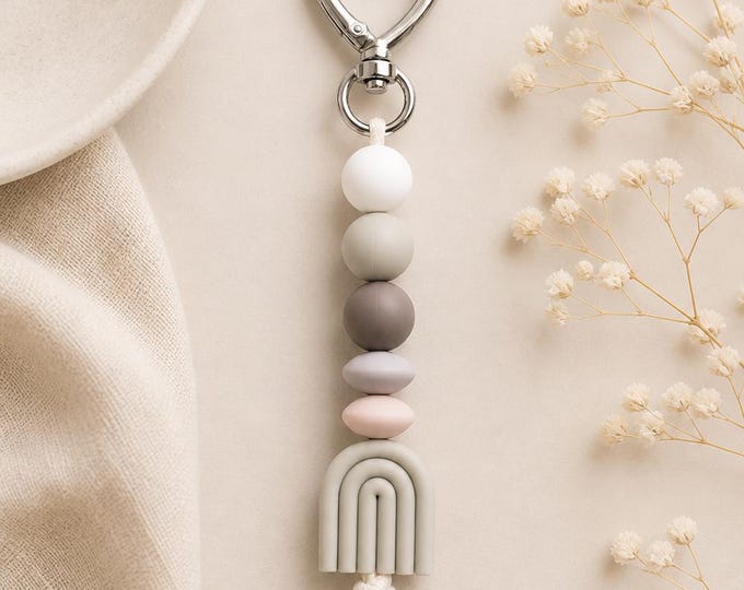 Project Bag Charm Keychain / Silicone Beads Scissor Fob