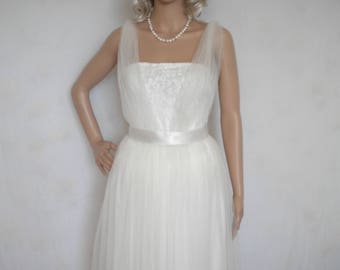 boho wedding dress, tulle lace wedding dress, beach wedding dress, bridal gown, fairy mori girl bridal dress made to order